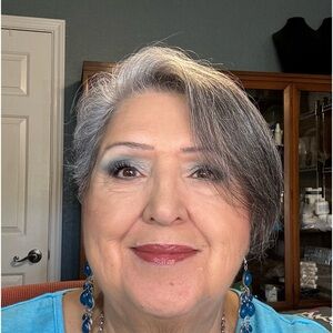 Meet your Posher, Rita